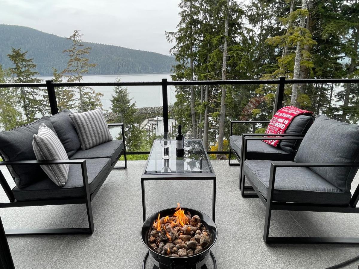 Villa Port Renfrew Oceanfront Retreat Esterno foto